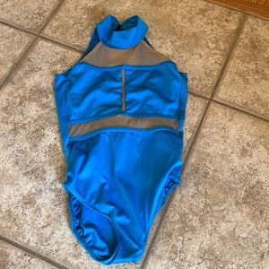 Beautiful 5 Dancewear Leo. Size youth XL